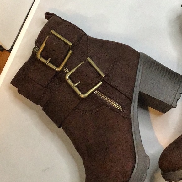 Sonoma Rottweiler Faux Suede Ortholite Ankle Boots - Picture 9 of 9